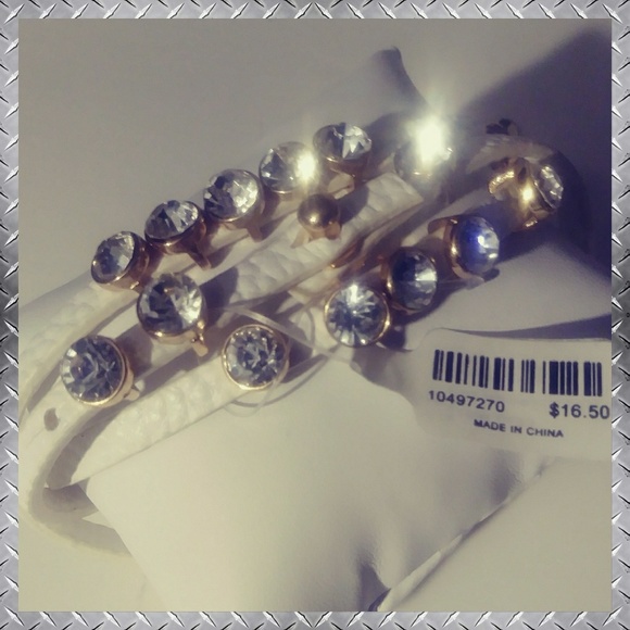 SOLD!!***Gorg Torrid Layered 💎 Gem Bracelet - Picture 4 of 8